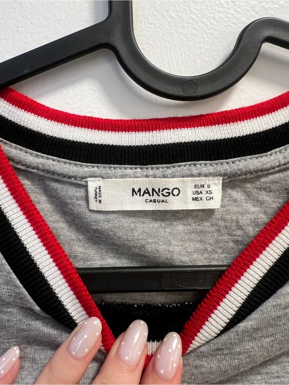 Mango Grey Tee with Red Lettering - Picture 3 of 3